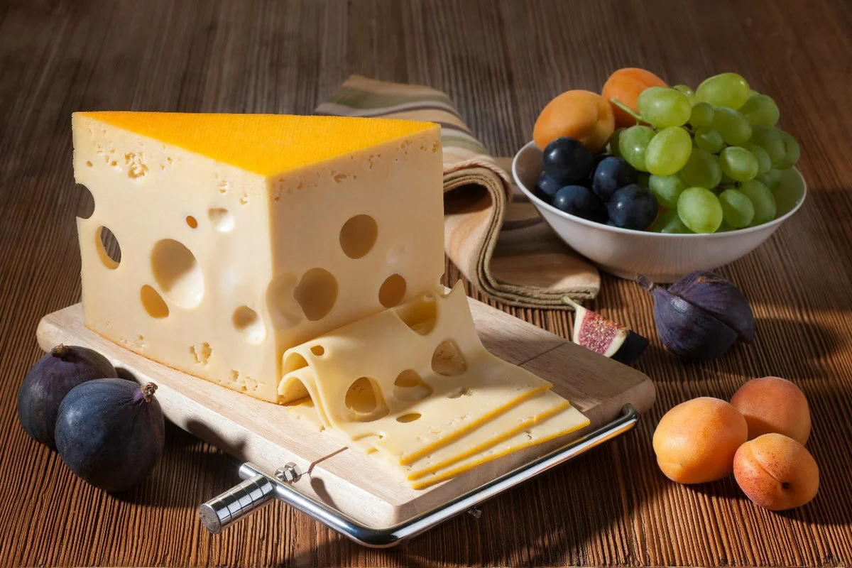 Вкуснейший сырный. Сыр в масле. Пармезан Маасдам. Маасдам Альпина. Маасдам Голландия.