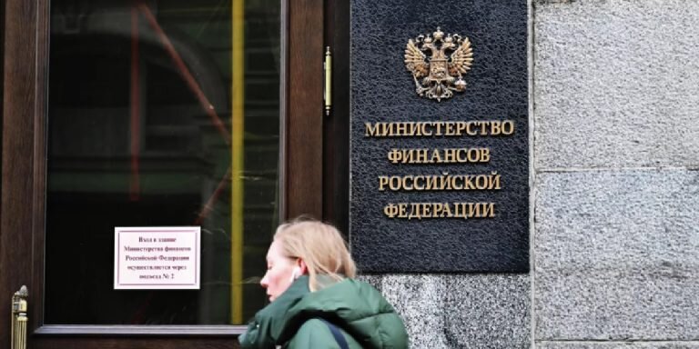 Фото: RT (https://mf.b37mrtl.ru/russian/images/2023.06/article/647f715502e8bd33cc7cec45.png)