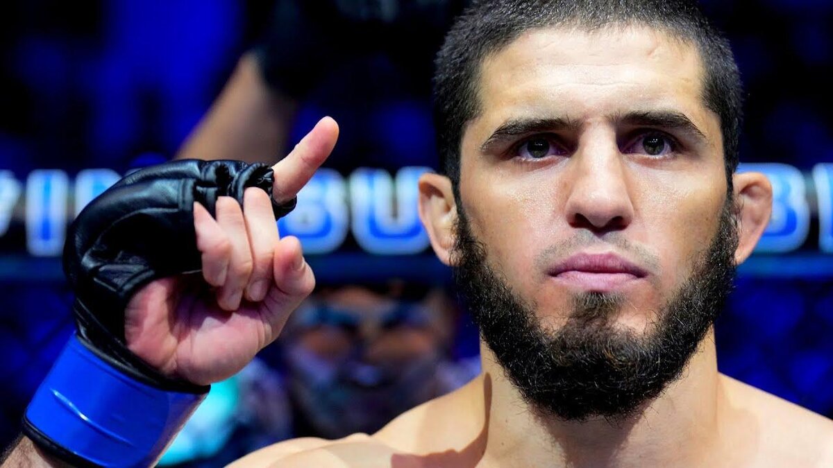     Ислам Махачев