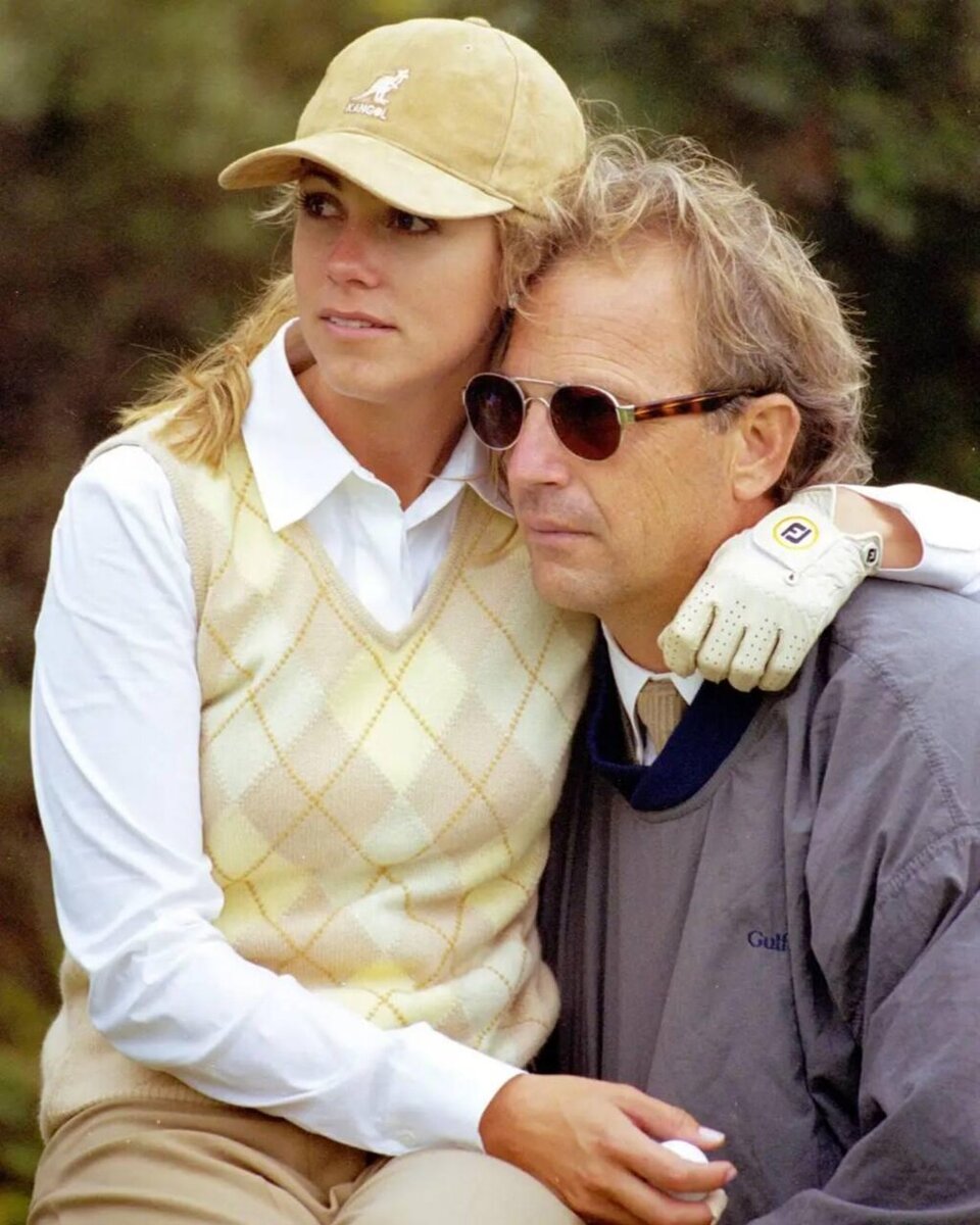    Кевин Костнер и Кристин Баумгартнер