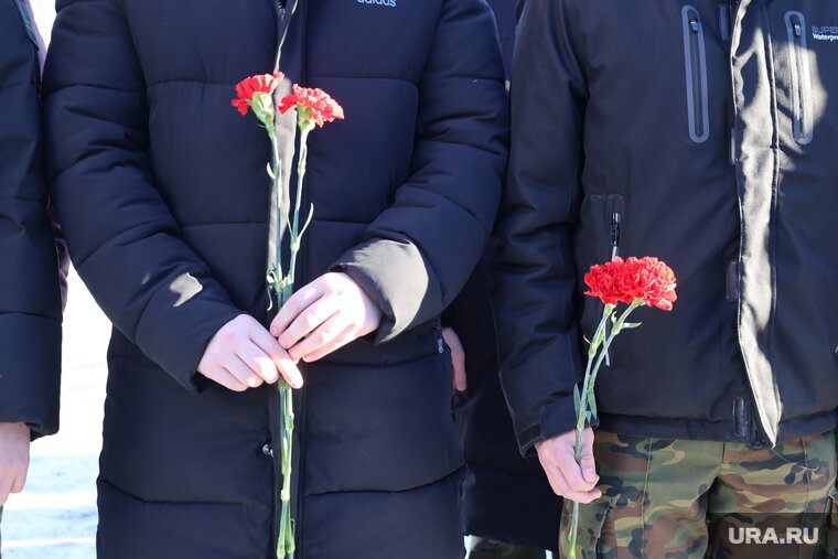    В Белоярске похоронили военнослужащего Руслана Вануйто