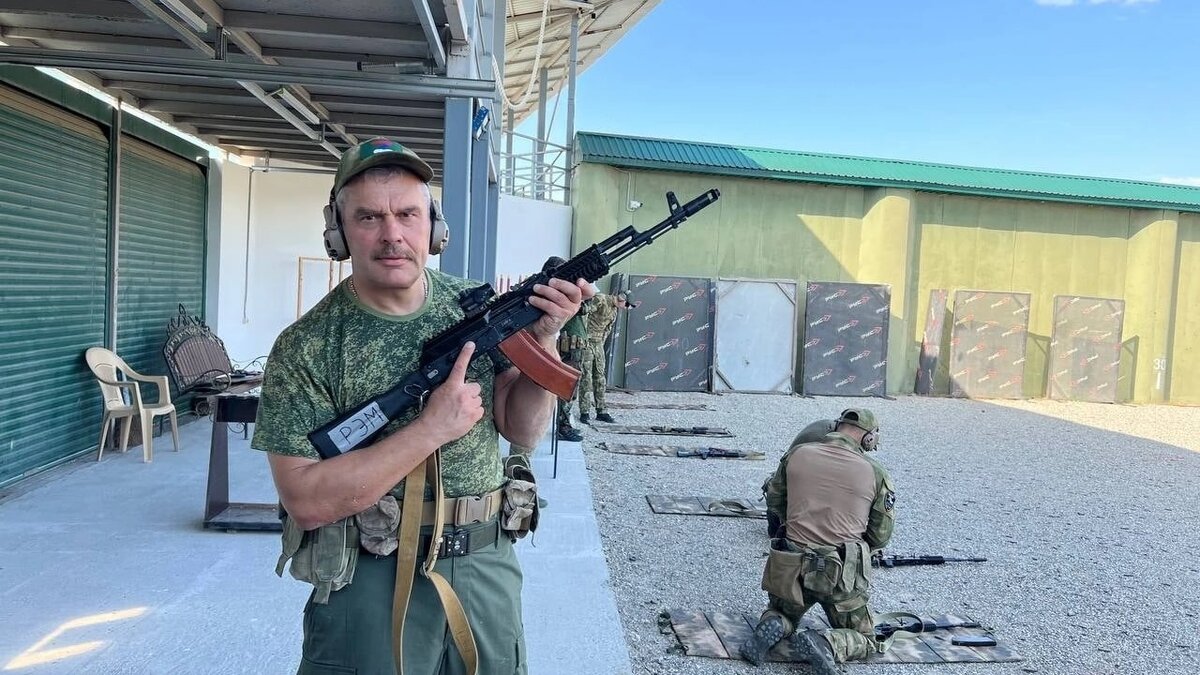     Глава карельской столицы рассказал, когда уедет из города для продолжения обучения: сообщают местные СМИ.