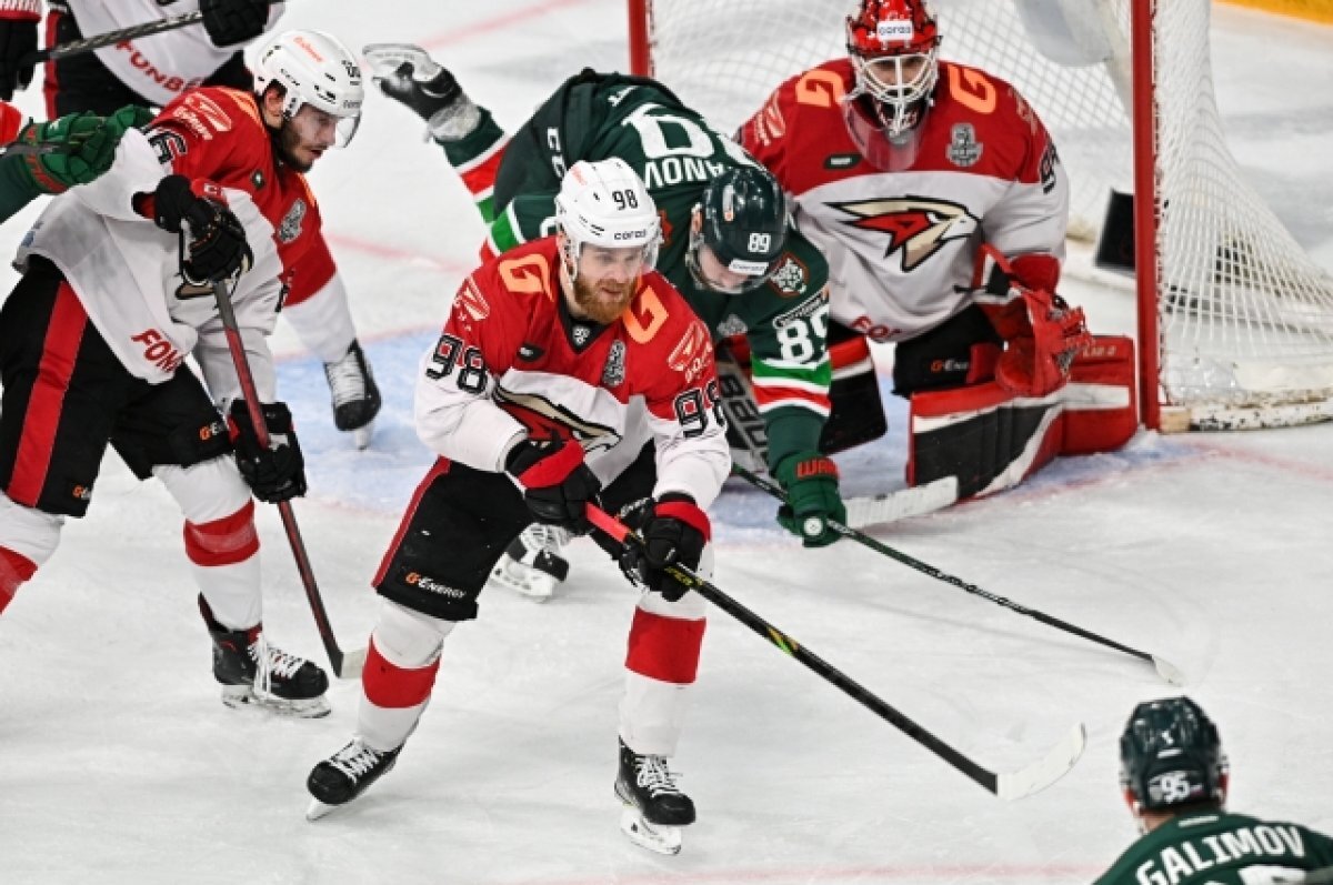    Серия игр "Авангарда" с "Ак Барсом" завершилась победой казанцев со счётом 4:1.