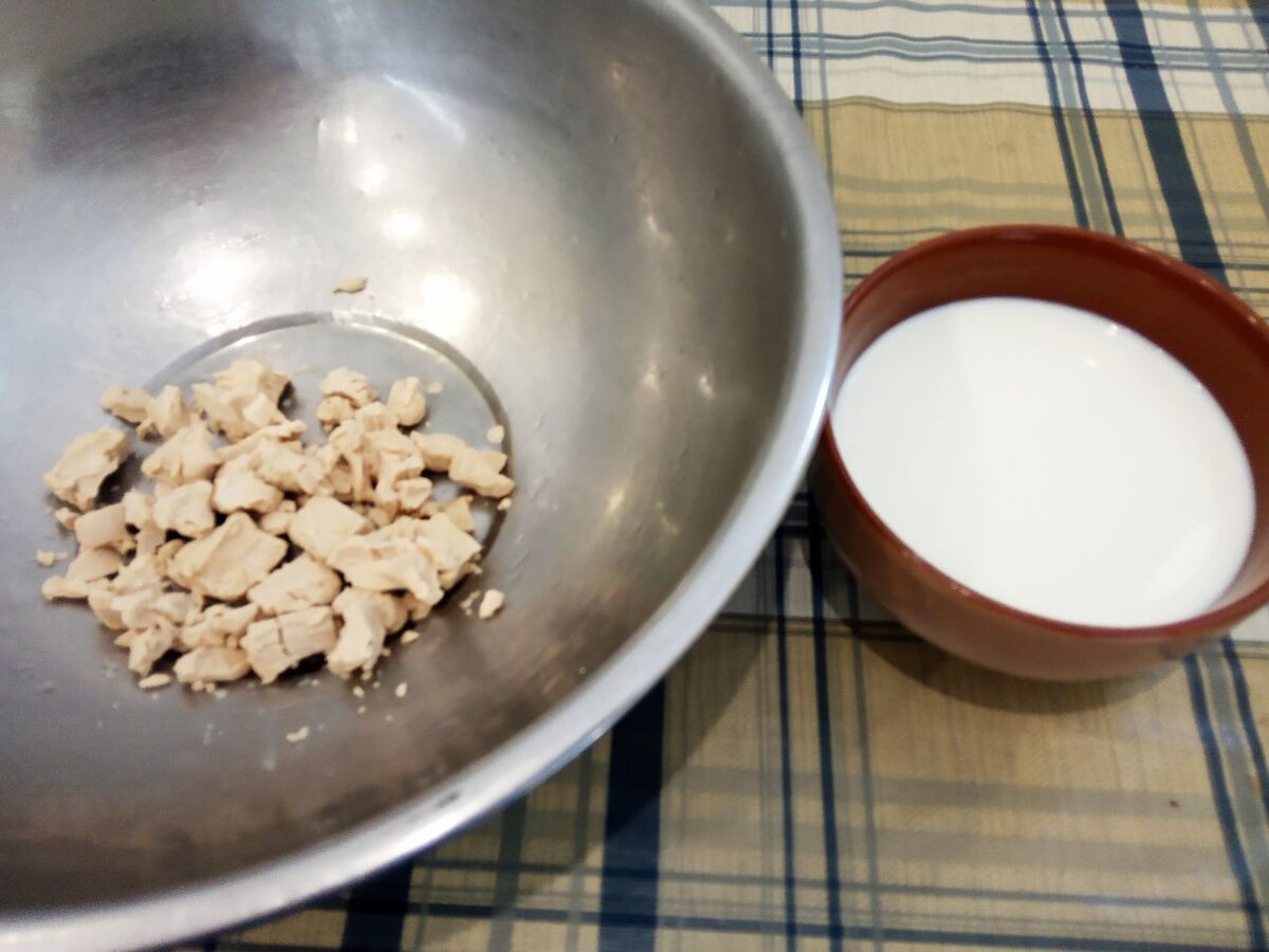 Разводим дрожжи в молоке