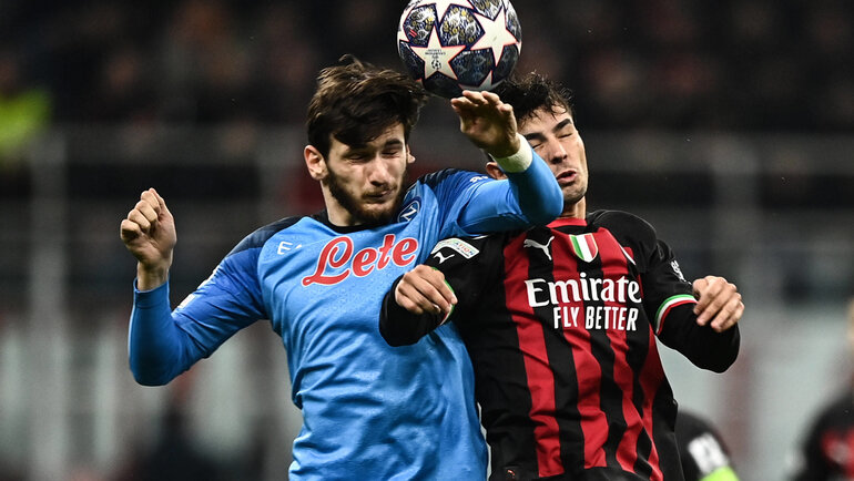    12 апреля. «Милан» — «Наполи» — 1:0. Хвича Кварацхелия и Браим Диас. Global Look Press