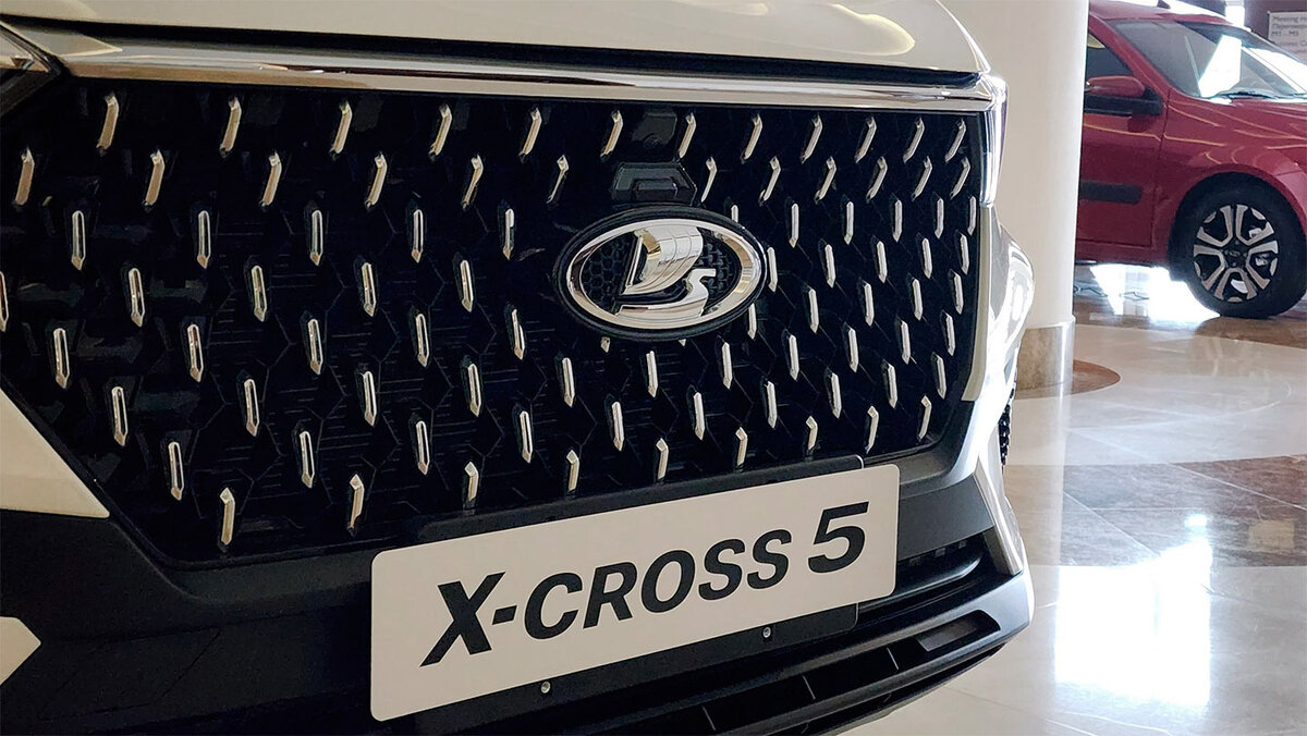 maximkadakov / Telegram📷Lada X-cross