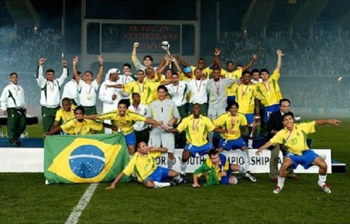 Молодежная сборная Бразилии - Чемпионы Мира 2003 года