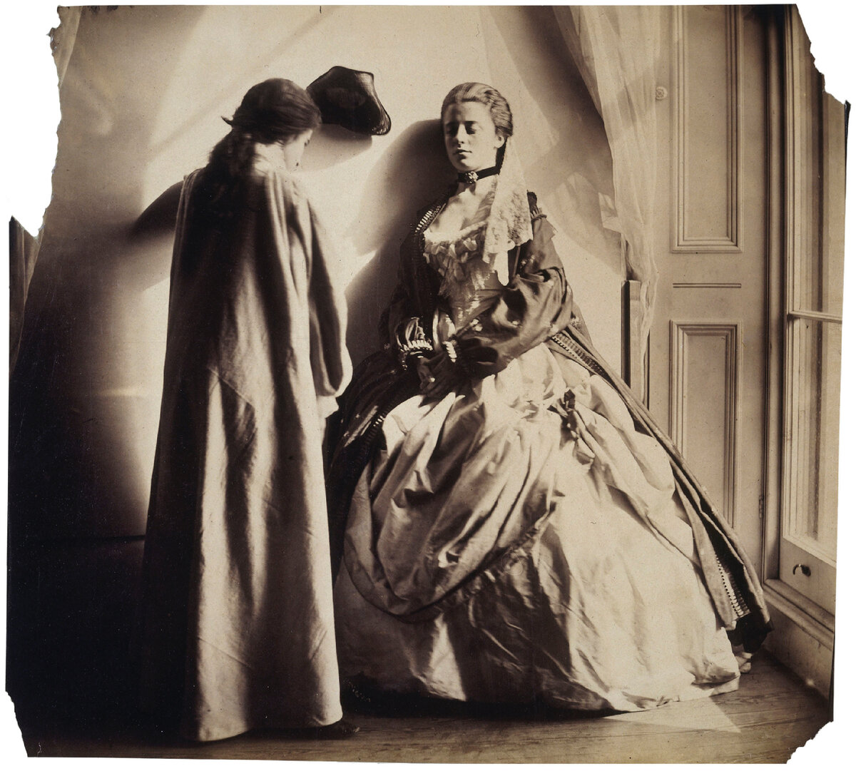 Клементина Гаварден. Photographic Study (Clementina and Isabella Grace Maude). 1863-64. Альбомная печать с мокрого коллодиевого негатива.