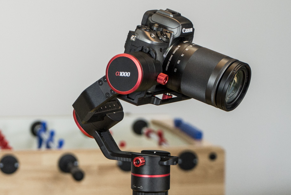    Такой небольшой гаджет можно использовать не только для нейтрализации тряски. Но и для съёмки с различными эффектами. Фото: windsolarosbenergy.com