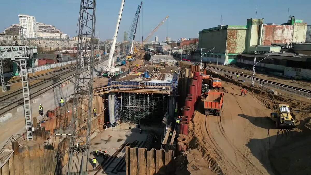 Портал тоннеля будущего МЦД-3 в апреле 2023 года, кадр из видео из открытых источников
