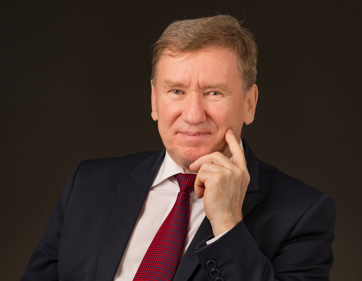 Владимир Васильевич Кореньков