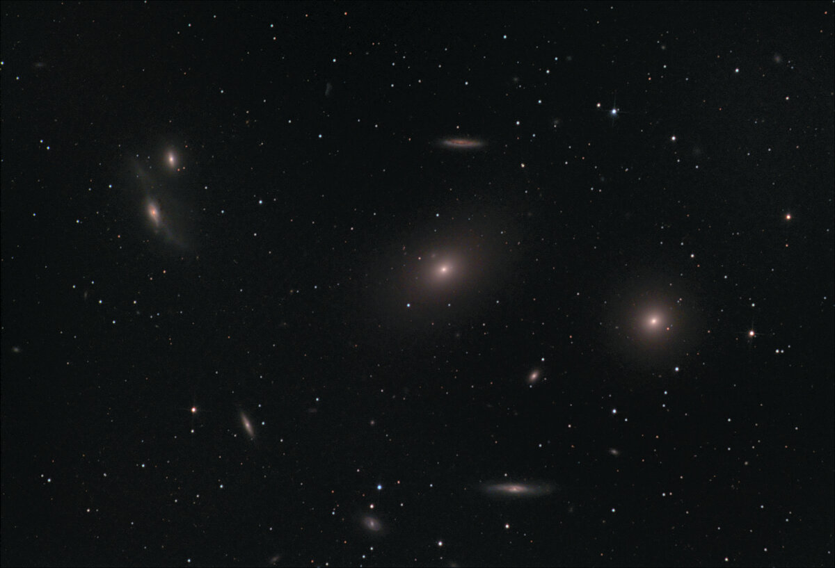 Скопление галактик (М84, М86, NGC 4435, NGC 4438 и другие)  
Снято  21.04.2023, через телескоп Sky-Watcher BK P2001 на камеру ZWO ASI294MC Pro
Общее время накопления 1час 20 минут.
