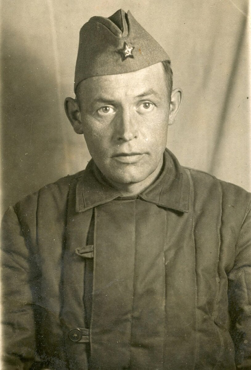 Анатолий ПАВЛОВ старший, 40-е.