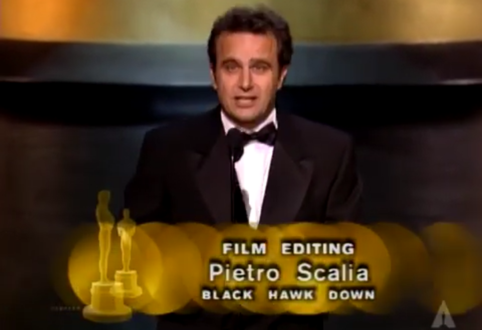 Вручение «Оскара» за лучший монтаж фильму «Чёрный ястреб», 2002 г. 