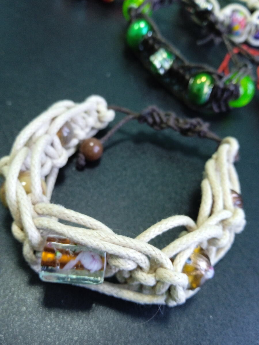 Вот такая техника плетения. 