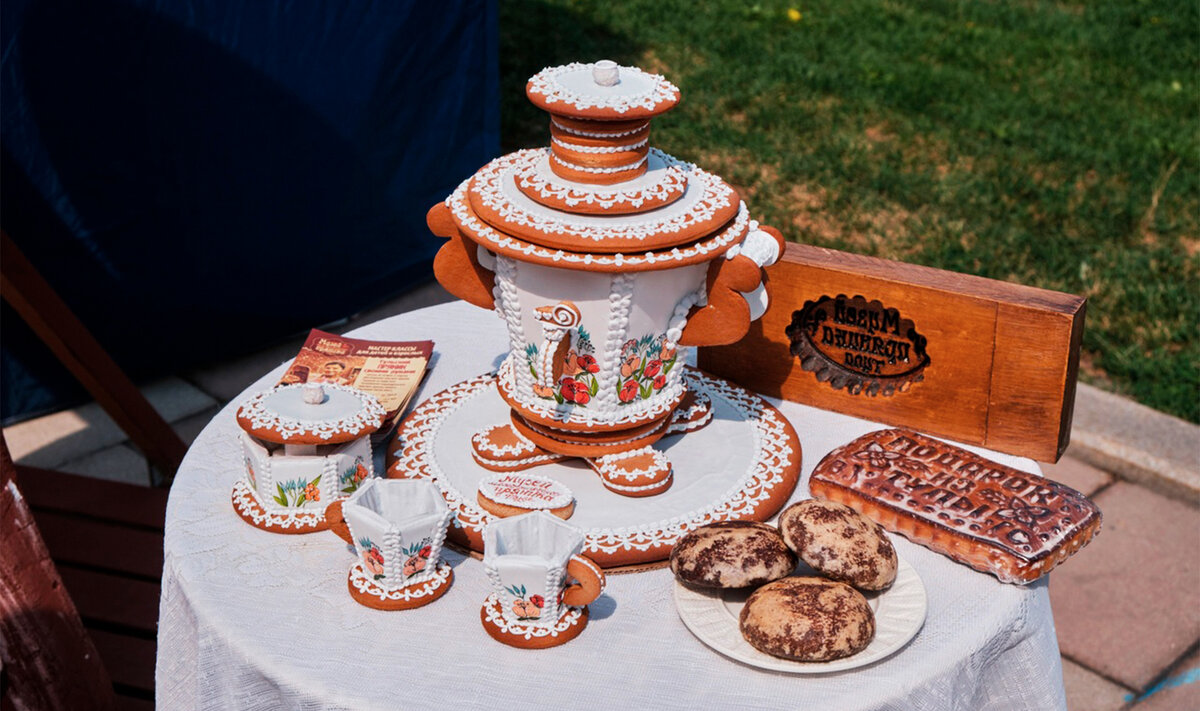 На фестивале можно познакомиться с особенностями изготовления пряничков, а также с народными традициями и обычаями. Фото: Фестиваль «ДЕНЬ ПРЯНИКА»