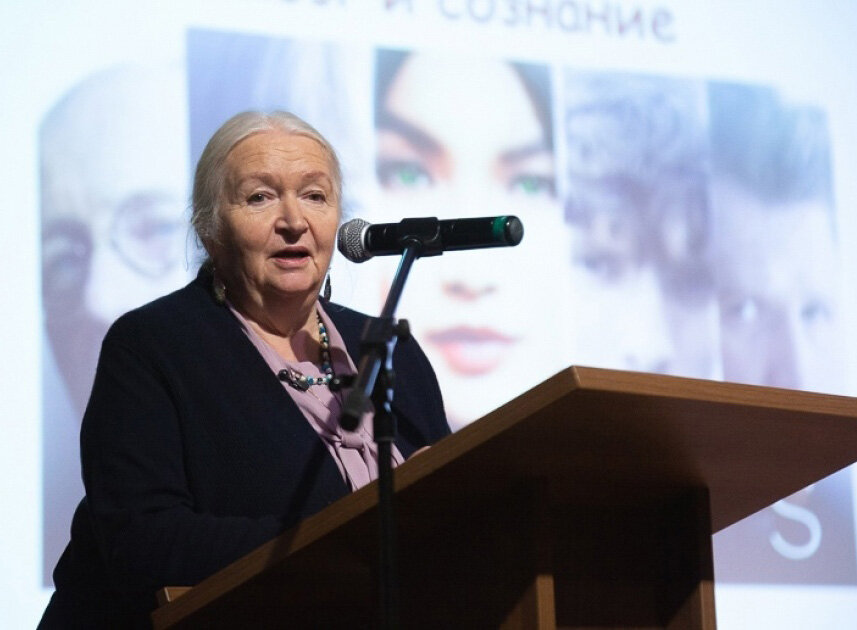 Директор Института когнитивных исследований СПбГУ член-корреспондент Российской академии образования, профессор Татьяна Черниговская