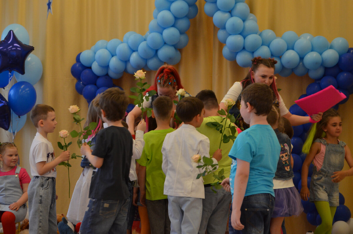 Обнимашки и слезы. Фото автора