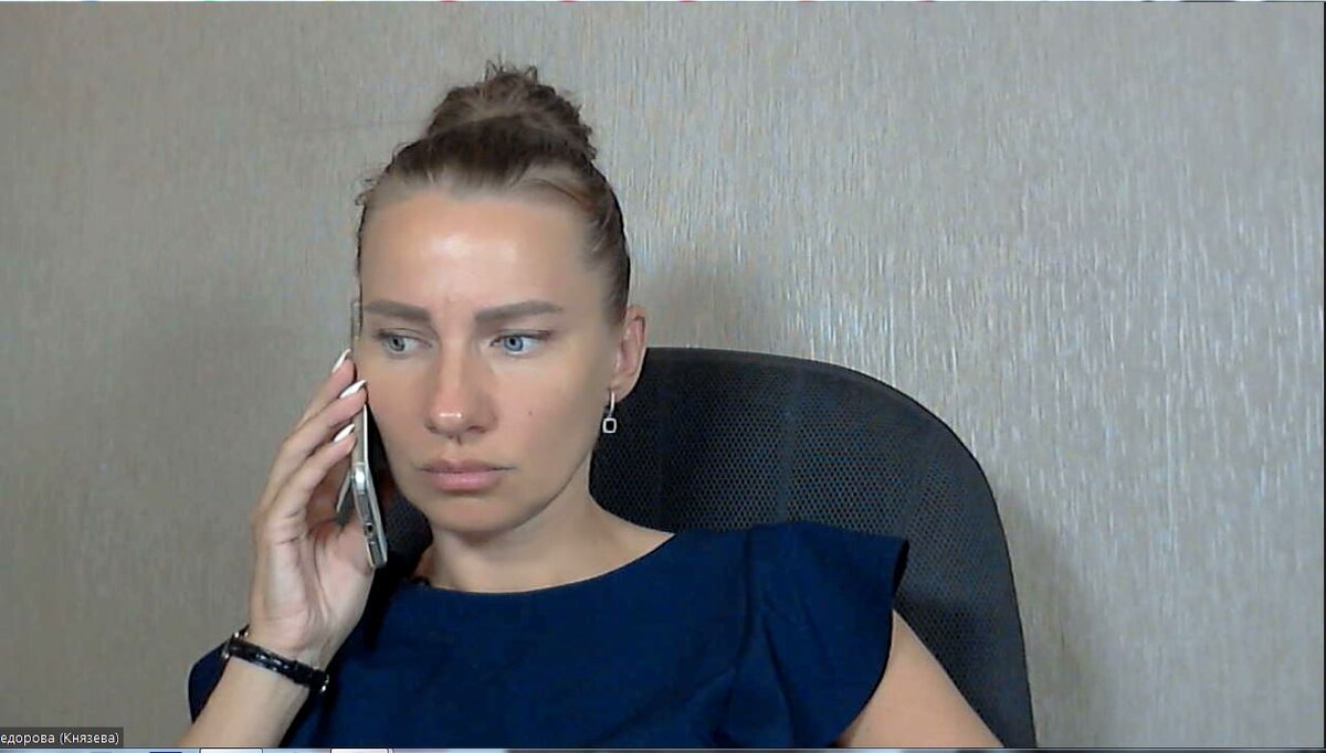 На фото автор Дзен-канала, Ирина Князева (карьерный консультант по поиску работы и карьерным переходам)