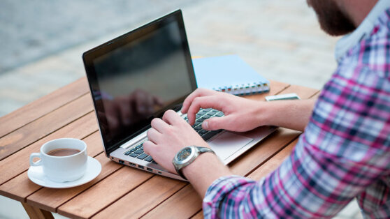    В ГД внесли проект об НДФЛ в 13-15% для уехавших из России удаленщиков Анастасия Романова