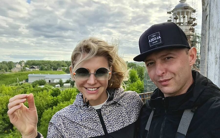 Не ровня : 10 пар, которых обвиняли в мезальянсе, но они изменили правила