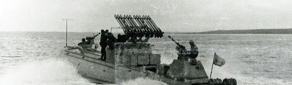 1943, 3 июня: Торпедные катера Черноморского флота обстреляли реактивными снарядами занятое неприятелем побережье в районе Анапы и станицы Благовещенская