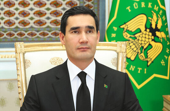 Президент Туркменистана поздравил соотечественников со Всемирным днём ...