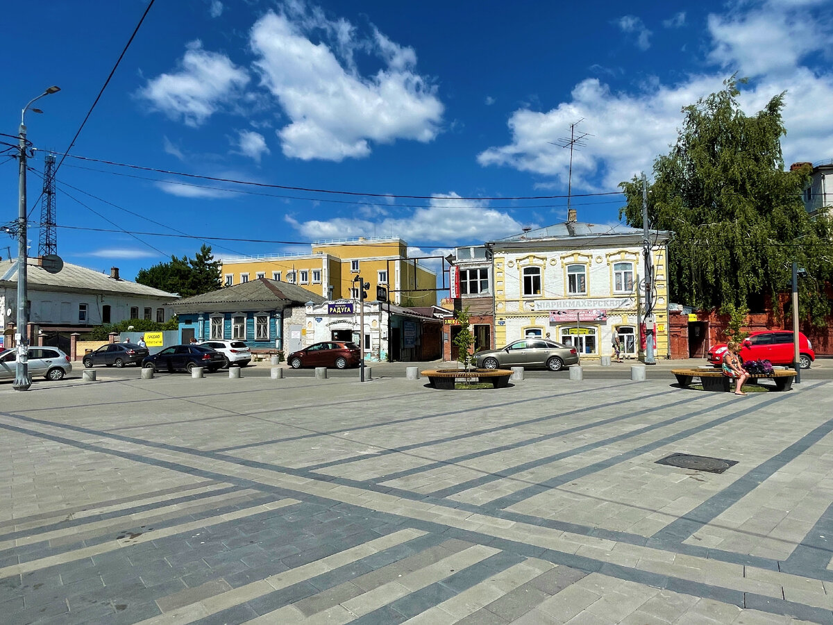 В каких домах до сих пор живут люди в Городце. Прогулка по живописной части  города под названием Большой Кировский съезд | Под зонтиком | Дзен