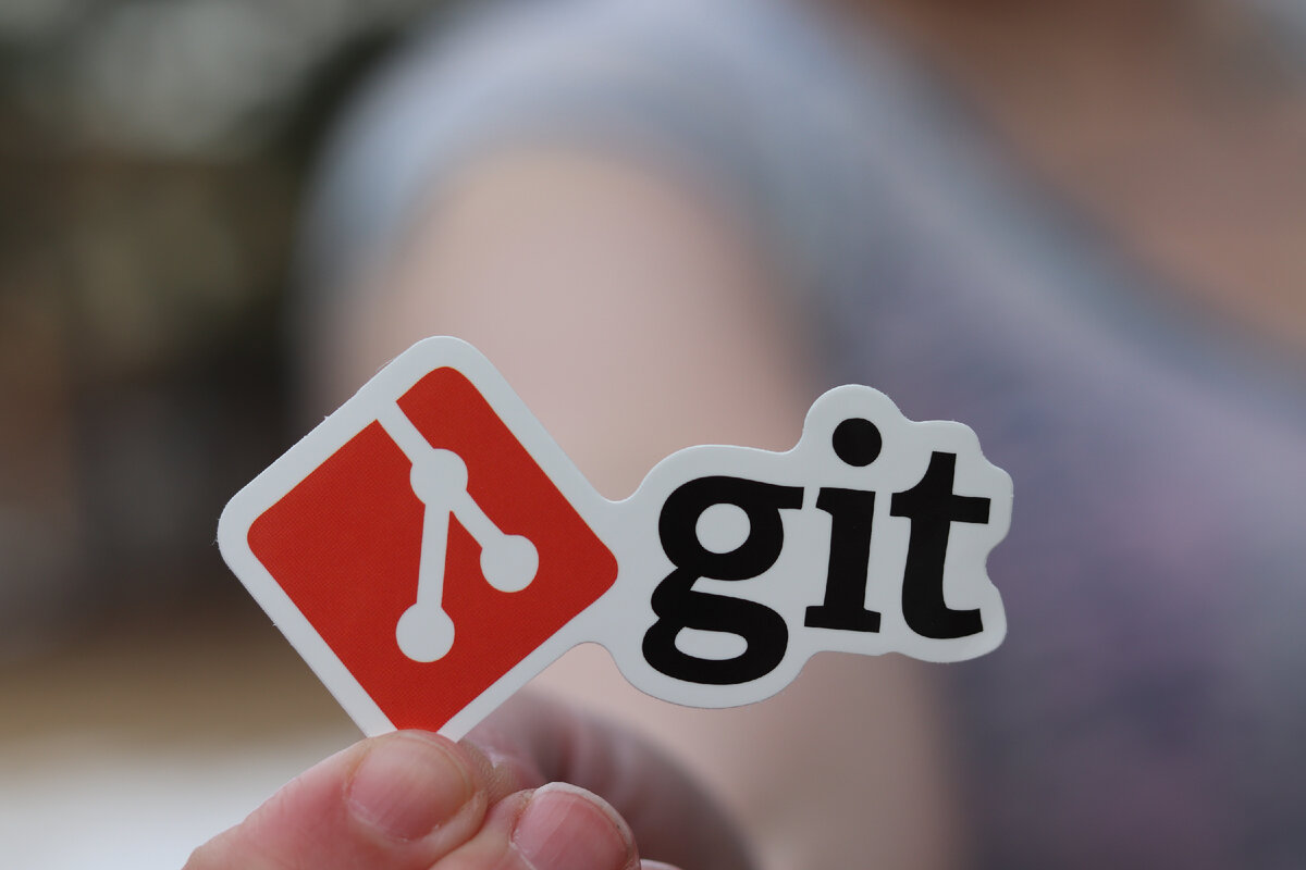 10 курсов по Git и GitHub: обучение для новичков и продвинутых | kursfinder  | Дзен