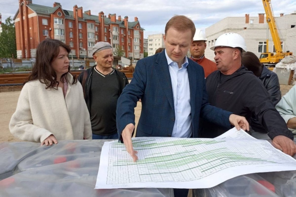    Алексей Говырин пригрозил строителям школы в Коврове уголовным делом
