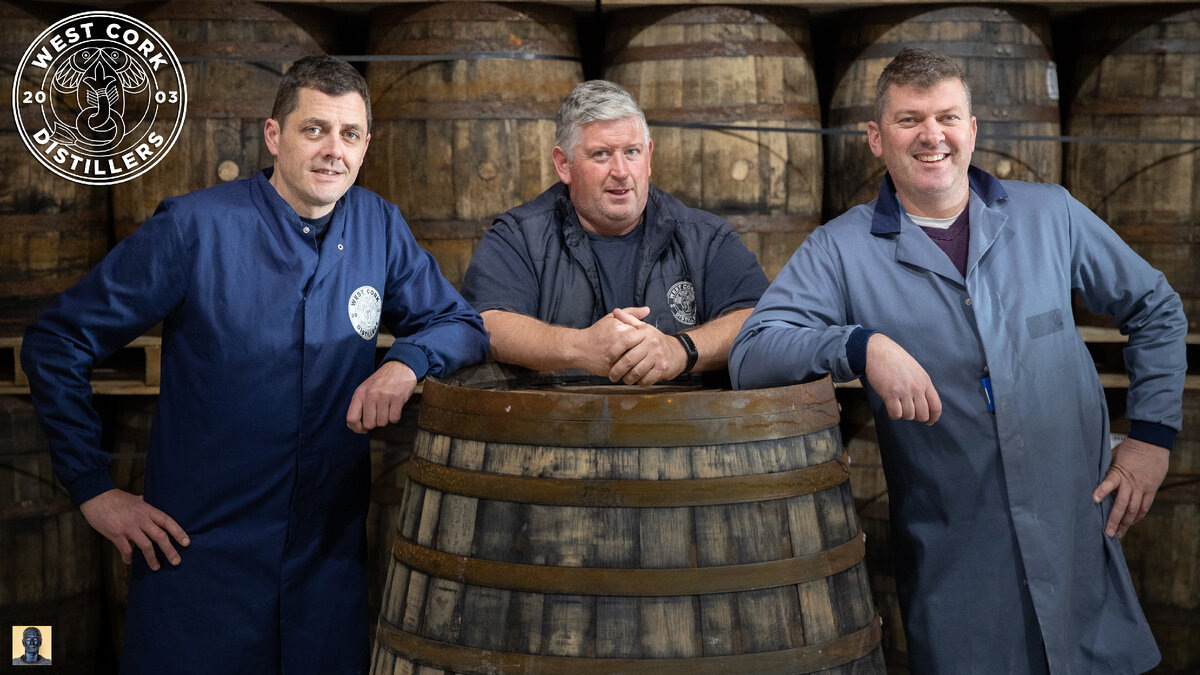 Веселые парни из West Cork Distillery.