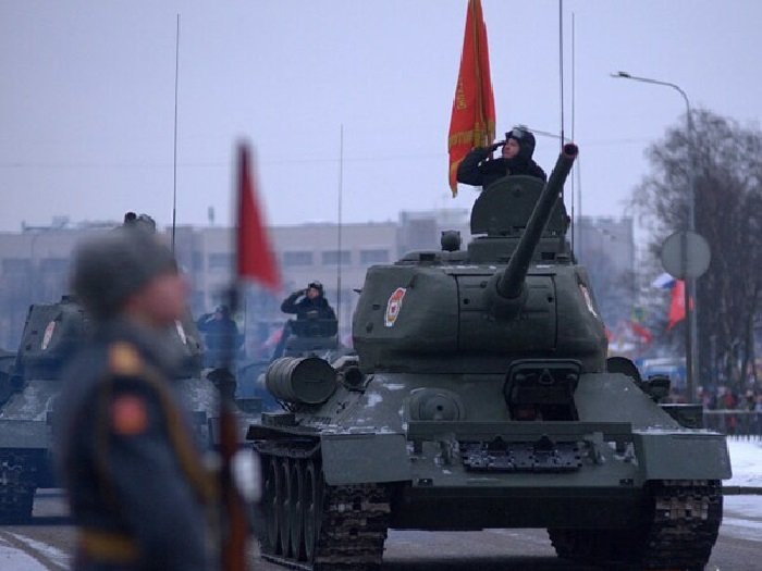Парад 2014 года. Фото "Фонтанка" 