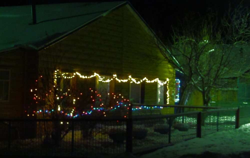 тут гирлянды просто