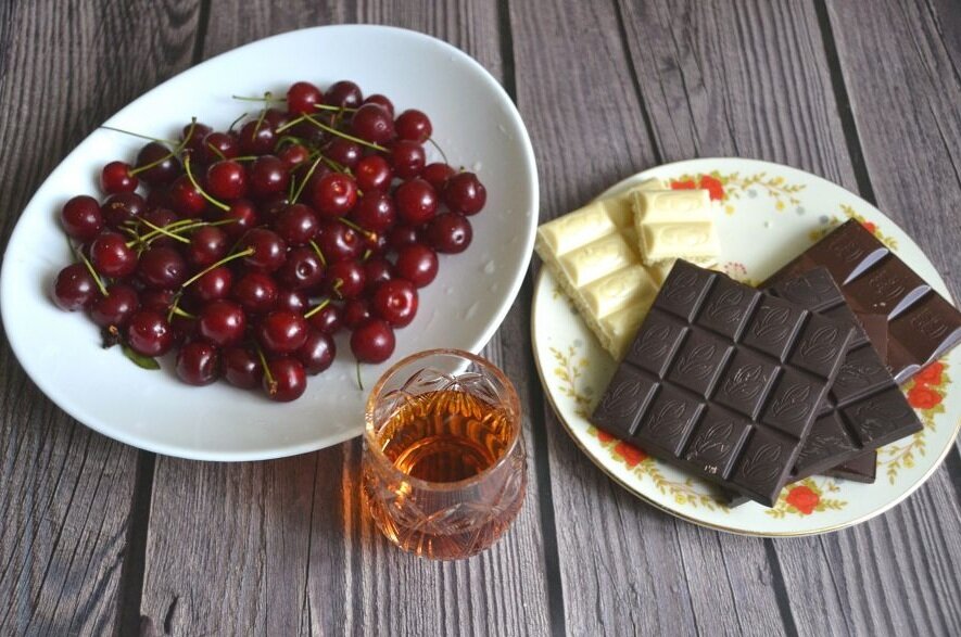 Пьяная вишня в шоколаде - пошаговый рецепт, конфеты