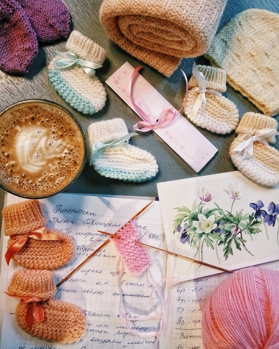 Обычный бантик,но сколько любви в этой детали! Это  и все следующие фото из личного архива.