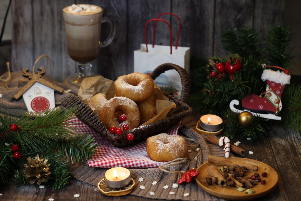 Новогодние 8 пончиков