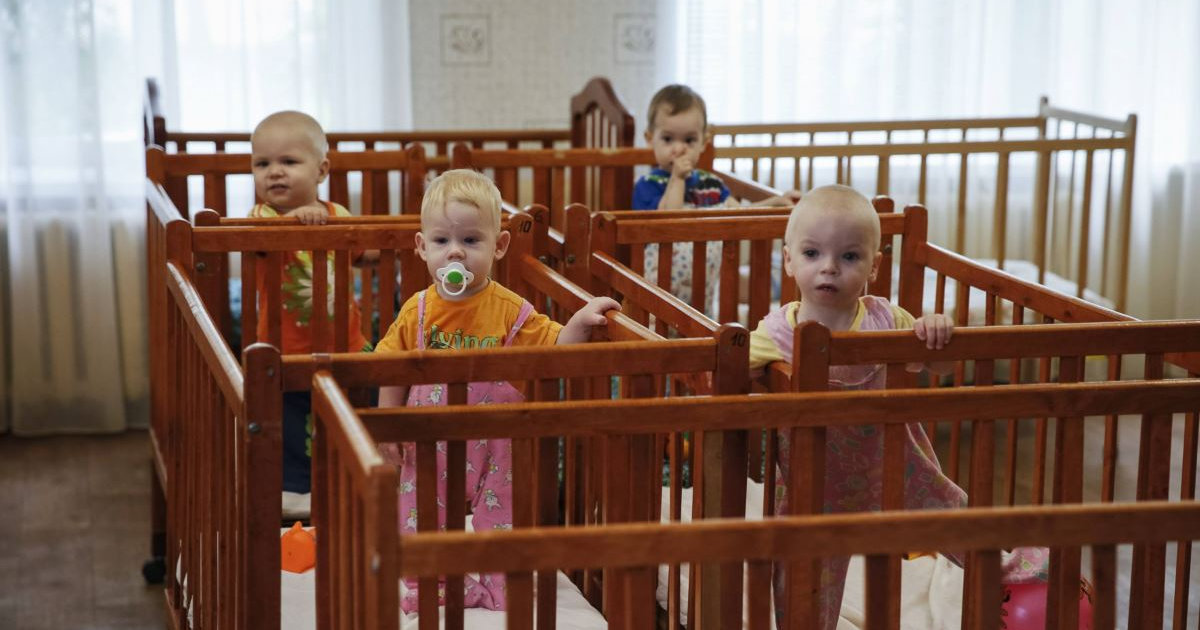 Фото из открытых источников. Не детский взгляд детей-сирот.