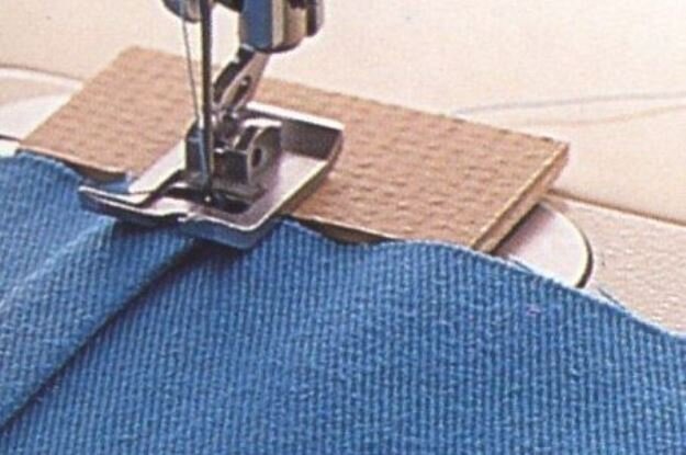 Как шить из водоотталкивающей ткани? — Лайфхаки — Швейная техника и аксессуары Janome