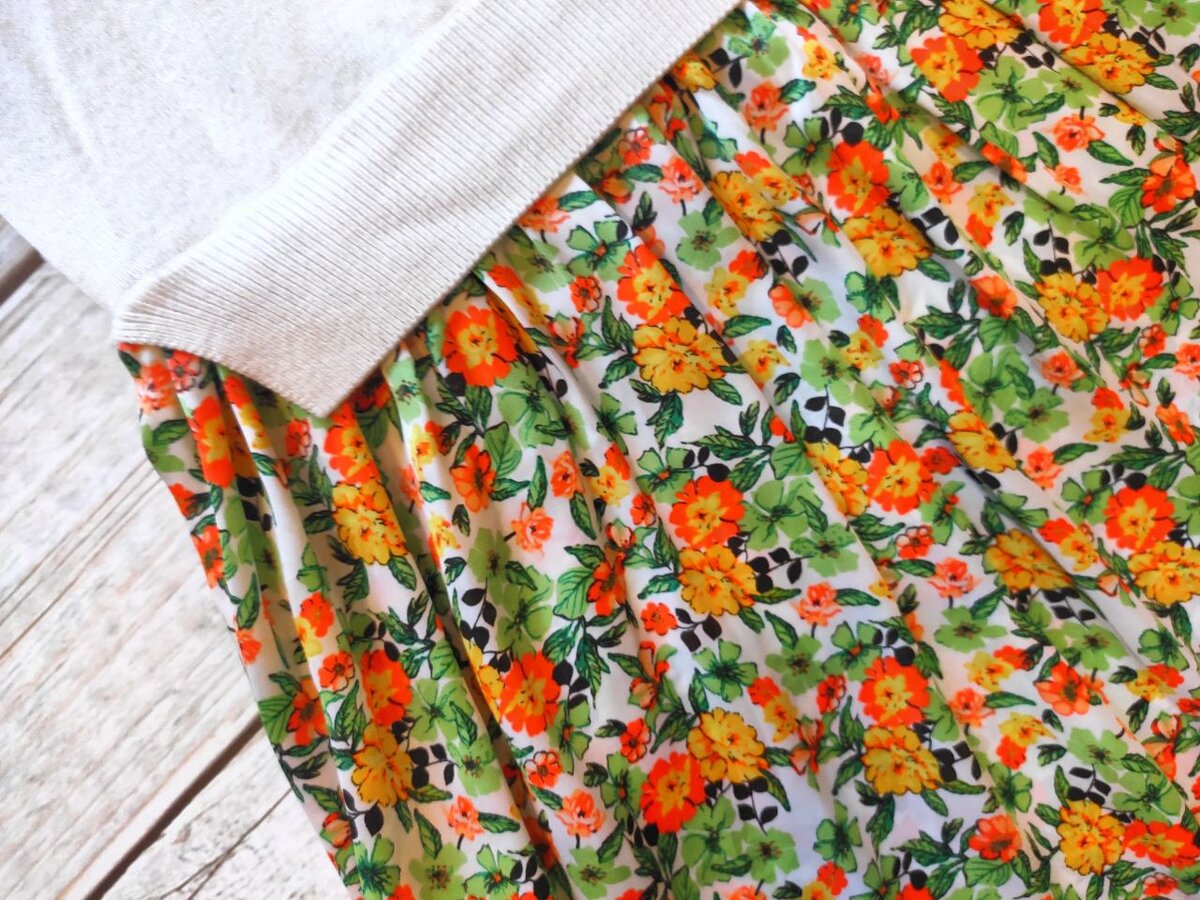 Платье. Имитация джемпер и юбки 