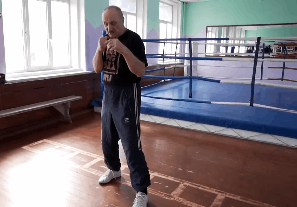 Правый боковой