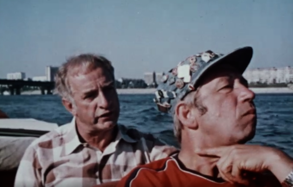 Игорь Дмитриев и Борислав Брондуков в программе "Давайте познакомимся. Телекурс русского языка. Урок 3" (1980)