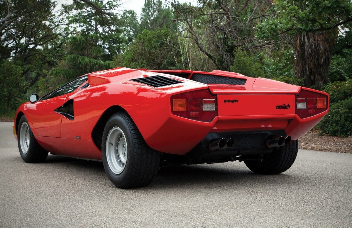 Lamborghini Countach 2000