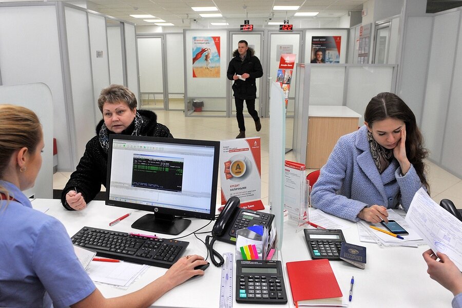 Дома нескучно. Третий день карантина. Беру кредит