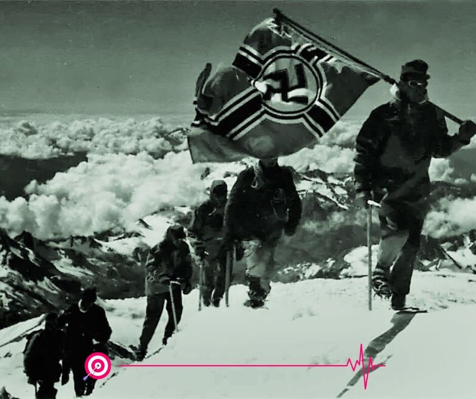 Поднятие нацистского флага на Эльбрус в 1942 году