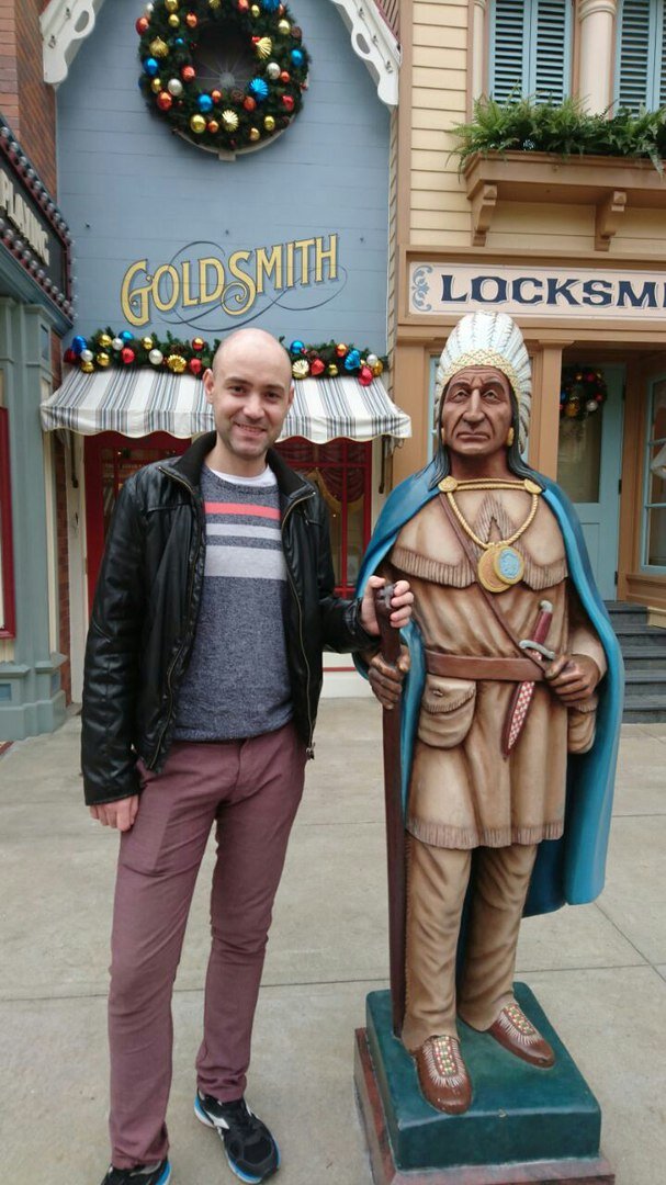 Главная улица (Main Street)