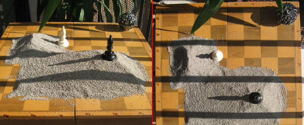 Непараллельность теней из-за рельефа. Снимок http://apollofacts.wikidot.com/hoax:blames-images-relief