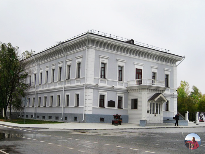 Строение, в котором жил Царевич Николай II со своей семьей до ссылки в Екатеринбург