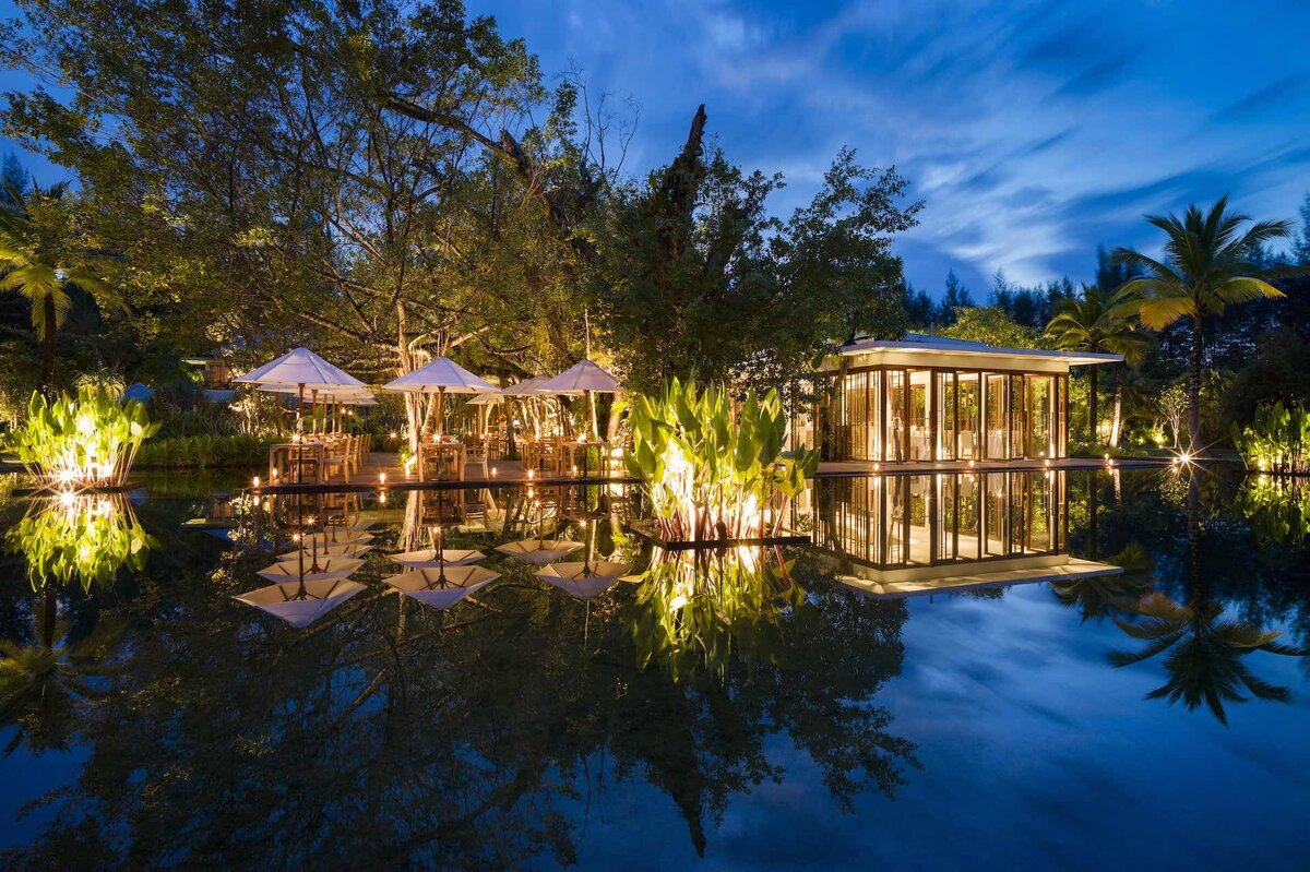 Источник фото: https://www.thehealthyholidaycompany.co.uk/wp-content/uploads/2018/08/DI2-ficus-restaurant1.min_.jpg