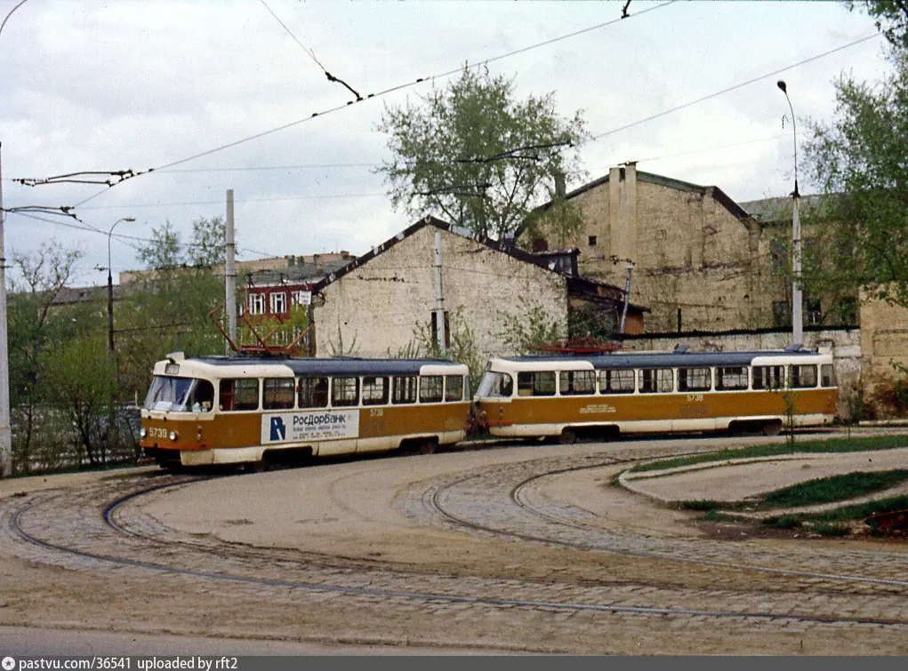Кольцо "Лесная улица", 1992 г. Автор Александр Шанин.