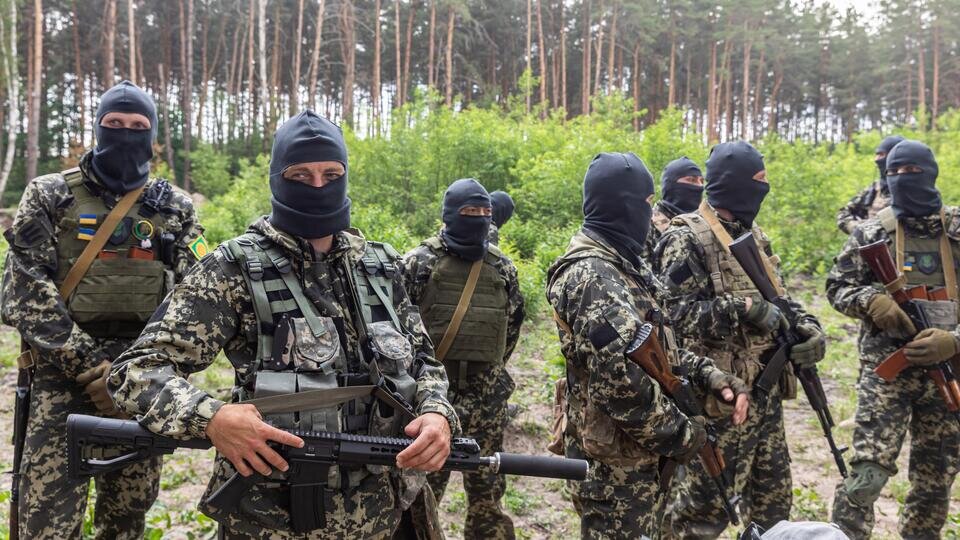     Список участников трибунала над украинскими нацистами растет Global Look Press/Mykhaylo Palinchak/Keystone Press Agency